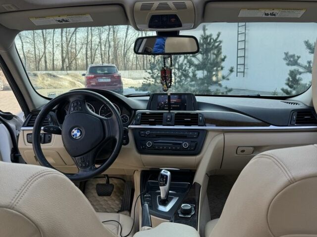 Белый БМВ 3 Серия, объемом двигателя 2 л и пробегом 180 тыс. км за 12200 $, фото 14 на Automoto.ua