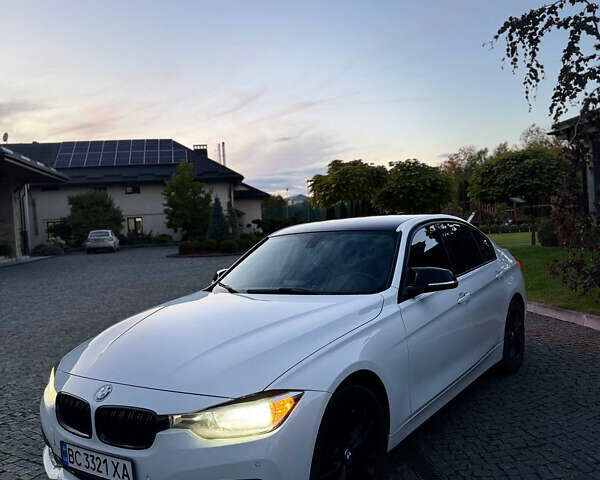 Белый БМВ 3 Серия, объемом двигателя 2 л и пробегом 220 тыс. км за 12900 $, фото 3 на Automoto.ua