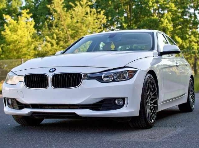 Белый БМВ 3 Серия, объемом двигателя 2 л и пробегом 136 тыс. км за 13000 $, фото 3 на Automoto.ua