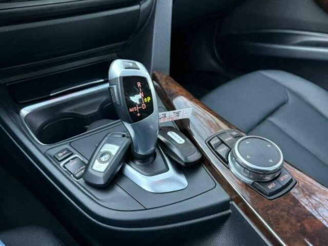 БМВ 3 Серия 2015 в Днепре (Днепропетровске) на Automoto.ua Белый БМВ 3 Серия, объемом двигателя 2 л и пробегом 79 тыс. км за 4500 $, фото 10 на Automoto.ua