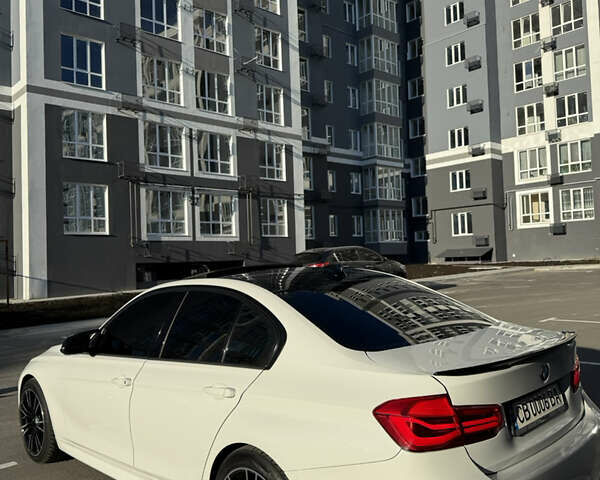 Белый БМВ 3 Серия, объемом двигателя 2 л и пробегом 135 тыс. км за 17300 $, фото 15 на Automoto.ua