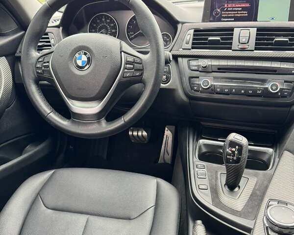 Белый БМВ 3 Серия, объемом двигателя 2 л и пробегом 127 тыс. км за 16300 $, фото 11 на Automoto.ua