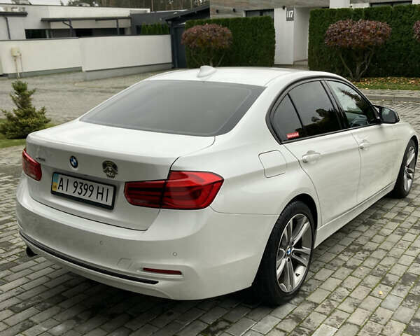 Белый БМВ 3 Серия, объемом двигателя 2 л и пробегом 187 тыс. км за 17000 $, фото 3 на Automoto.ua