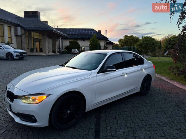 Белый БМВ 3 Серия, объемом двигателя 2 л и пробегом 220 тыс. км за 12900 $, фото 2 на Automoto.ua