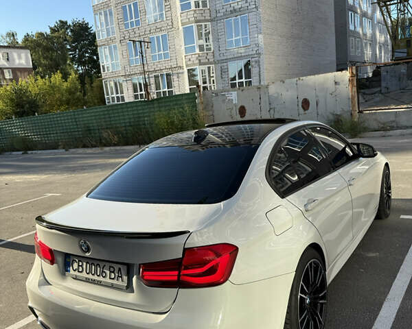 Белый БМВ 3 Серия, объемом двигателя 2 л и пробегом 135 тыс. км за 17300 $, фото 14 на Automoto.ua