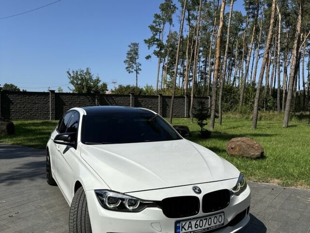 Белый БМВ 3 Серия, объемом двигателя 2 л и пробегом 145 тыс. км за 13300 $, фото 1 на Automoto.ua