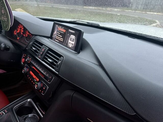 Білий БМВ 3 Серія, об'ємом двигуна 3 л та пробігом 205 тис. км за 15699 $, фото 17 на Automoto.ua