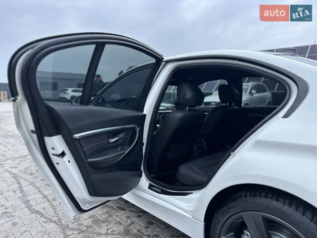 Белый БМВ 3 Серия, объемом двигателя 2 л и пробегом 210 тыс. км за 11950 $, фото 60 на Automoto.ua