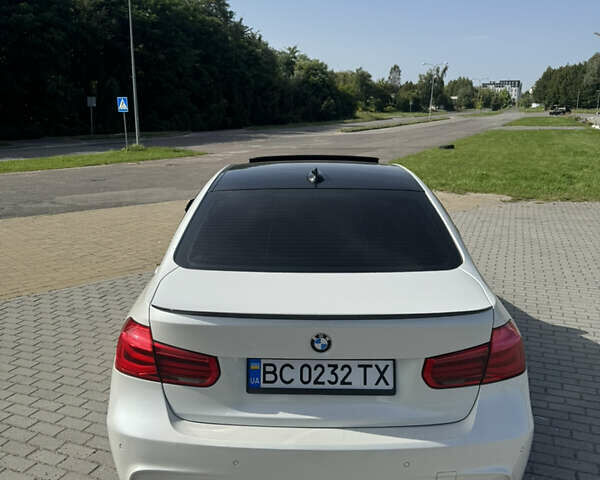 Белый БМВ 3 Серия, объемом двигателя 2 л и пробегом 155 тыс. км за 19500 $, фото 6 на Automoto.ua