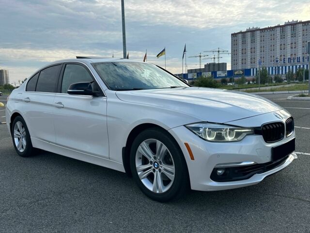 Белый БМВ 3 Серия, объемом двигателя 2 л и пробегом 186 тыс. км за 15555 $, фото 5 на Automoto.ua