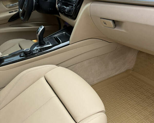 Белый БМВ 3 Серия, объемом двигателя 2 л и пробегом 171 тыс. км за 12500 $, фото 14 на Automoto.ua