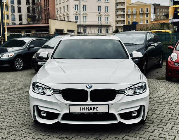 Белый БМВ 3 Серия, объемом двигателя 2 л и пробегом 122 тыс. км за 17700 $, фото 1 на Automoto.ua