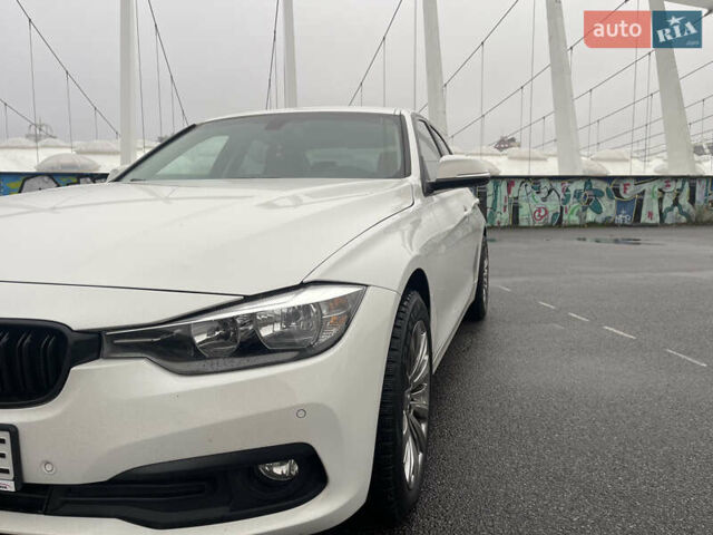 Белый БМВ 3 Серия, объемом двигателя 2 л и пробегом 125 тыс. км за 13500 $, фото 15 на Automoto.ua