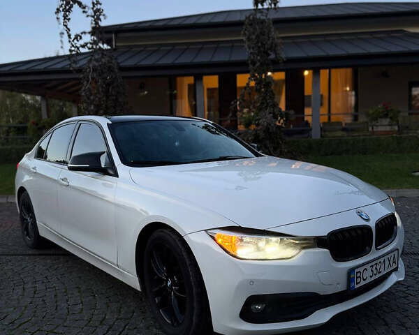 Белый БМВ 3 Серия, объемом двигателя 2 л и пробегом 220 тыс. км за 12900 $, фото 9 на Automoto.ua