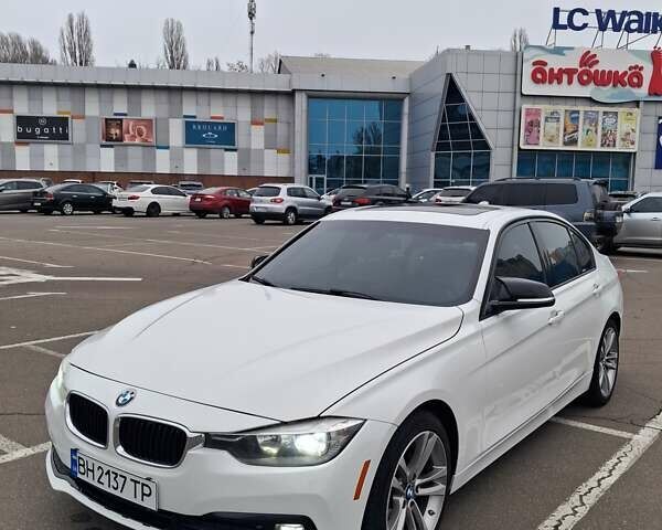 Белый БМВ 3 Серия, объемом двигателя 2 л и пробегом 220 тыс. км за 14500 $, фото 3 на Automoto.ua