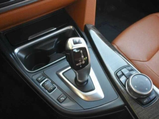 Белый БМВ 3 Серия, объемом двигателя 3 л и пробегом 110 тыс. км за 9900 $, фото 10 на Automoto.ua