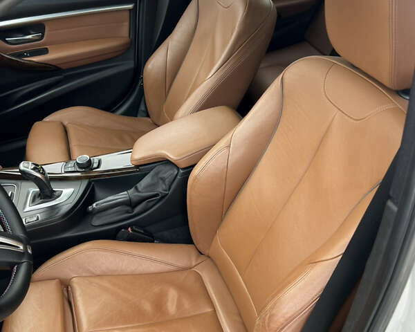 Белый БМВ 3 Серия, объемом двигателя 2 л и пробегом 230 тыс. км за 16500 $, фото 8 на Automoto.ua