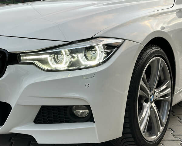 Белый БМВ 3 Серия, объемом двигателя 2 л и пробегом 111 тыс. км за 17500 $, фото 16 на Automoto.ua