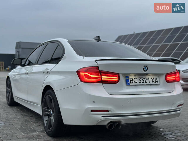 Белый БМВ 3 Серия, объемом двигателя 2 л и пробегом 210 тыс. км за 11950 $, фото 28 на Automoto.ua
