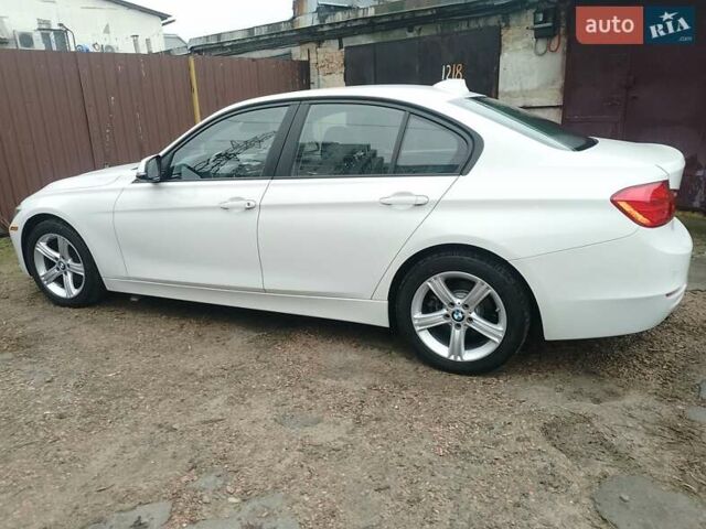 Білий БМВ 3 Серія, об'ємом двигуна 2 л та пробігом 141 тис. км за 13700 $, фото 8 на Automoto.ua