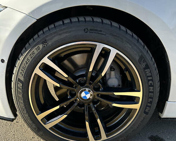 Белый БМВ 3 Серия, объемом двигателя 3 л и пробегом 123 тыс. км за 25000 $, фото 45 на Automoto.ua