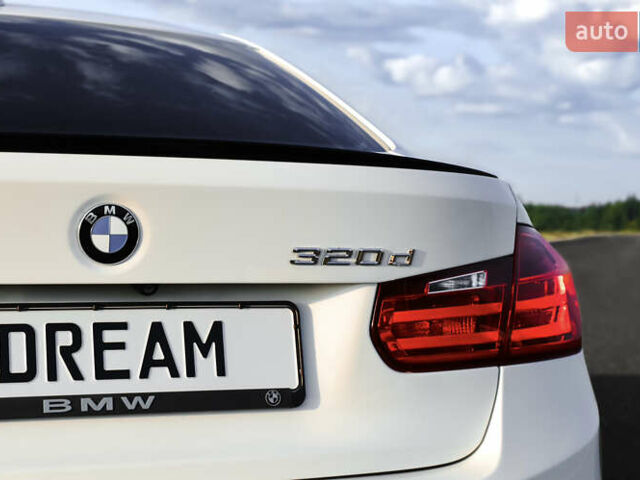 Білий БМВ 3 Серія, об'ємом двигуна 2 л та пробігом 151 тис. км за 19999 $, фото 3 на Automoto.ua