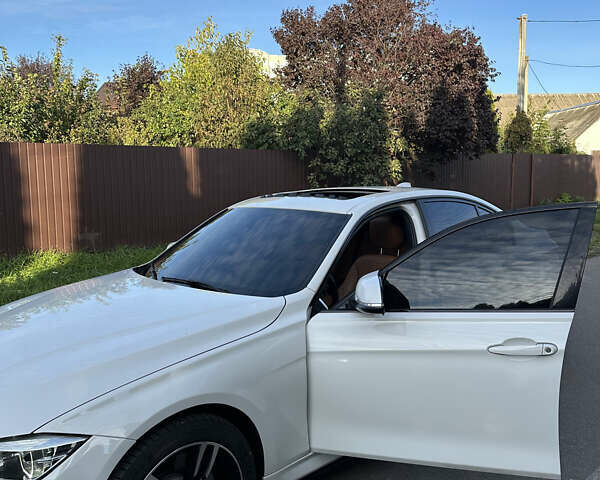 Белый БМВ 3 Серия, объемом двигателя 3 л и пробегом 123 тыс. км за 25000 $, фото 151 на Automoto.ua