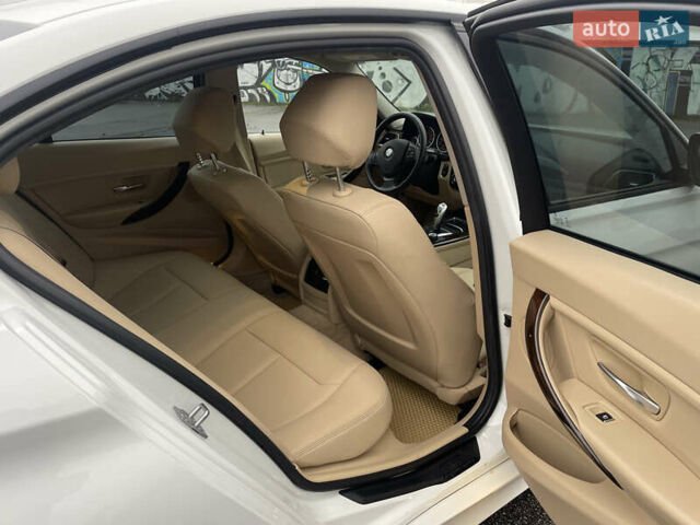 Белый БМВ 3 Серия, объемом двигателя 2 л и пробегом 125 тыс. км за 13500 $, фото 28 на Automoto.ua