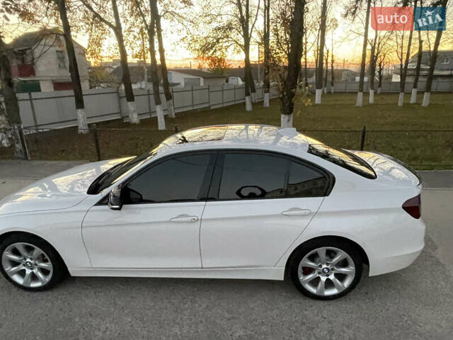 Білий БМВ 3 Серія, об'ємом двигуна 2 л та пробігом 187 тис. км за 14000 $, фото 4 на Automoto.ua