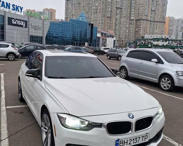 Белый БМВ 3 Серия, объемом двигателя 2 л и пробегом 220 тыс. км за 14500 $, фото 6 на Automoto.ua