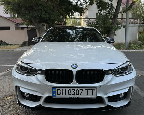 Белый БМВ 3 Серия, объемом двигателя 2 л и пробегом 194 тыс. км за 14200 $, фото 11 на Automoto.ua