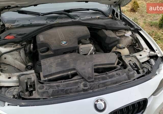 Білий БМВ 3 Серія, об'ємом двигуна 2 л та пробігом 205 тис. км за 13500 $, фото 9 на Automoto.ua