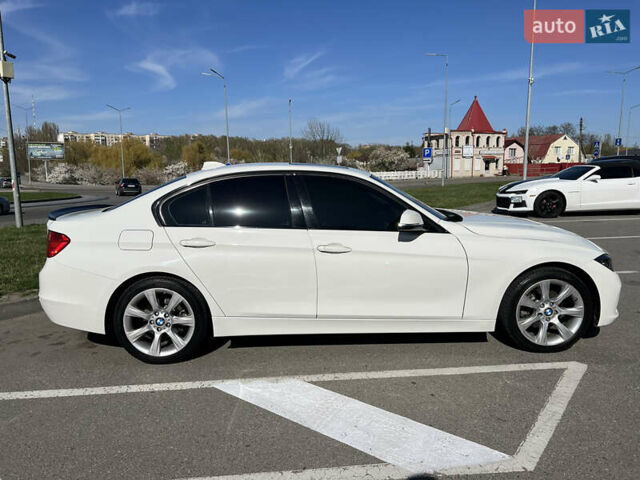 Белый БМВ 3 Серия, объемом двигателя 2 л и пробегом 110 тыс. км за 13699 $, фото 5 на Automoto.ua