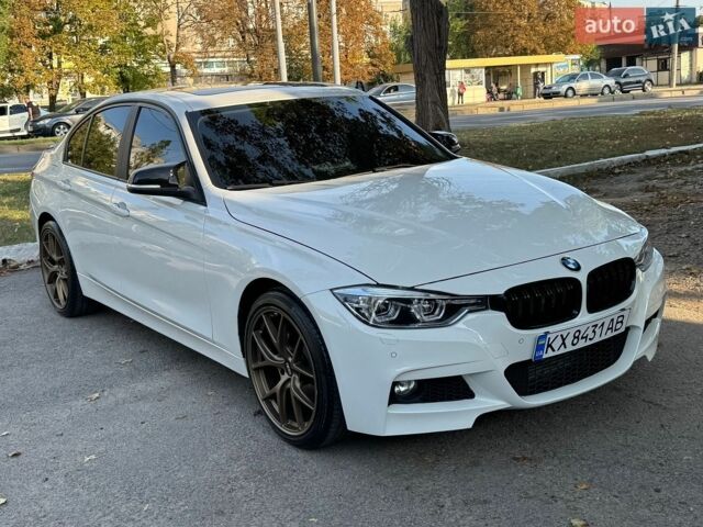 Белый БМВ 3 Серия, объемом двигателя 2 л и пробегом 160 тыс. км за 13000 $, фото 4 на Automoto.ua