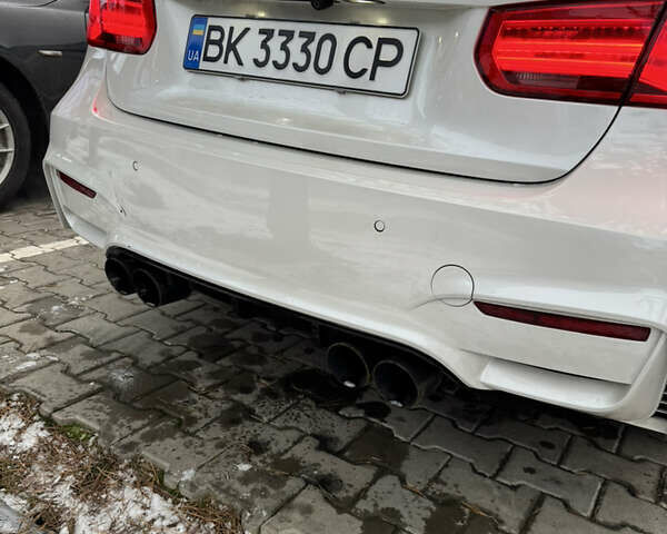 Білий БМВ 3 Серія, об'ємом двигуна 2 л та пробігом 158 тис. км за 19800 $, фото 8 на Automoto.ua