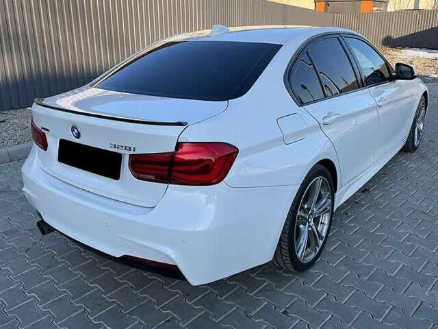 Білий БМВ 3 Серія, об'ємом двигуна 2 л та пробігом 75 тис. км за 12100 $, фото 3 на Automoto.ua