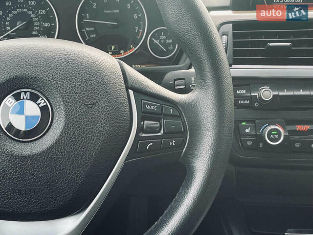 Белый БМВ 3 Серия, объемом двигателя 2 л и пробегом 82 тыс. км за 2150 $, фото 13 на Automoto.ua