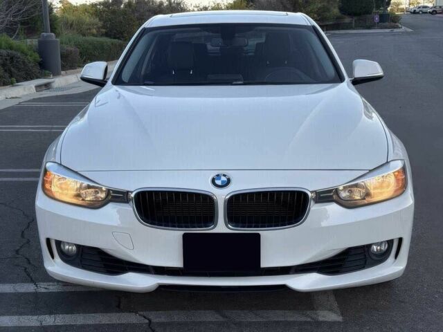 Белый БМВ 3 Серия, объемом двигателя 2 л и пробегом 77 тыс. км за 3100 $, фото 1 на Automoto.ua