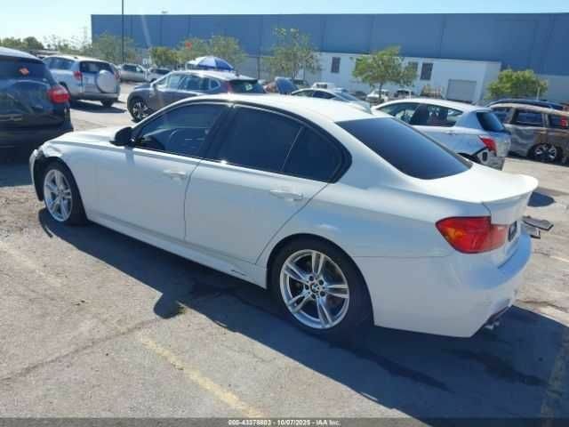 Белый БМВ 3 Серия, объемом двигателя 2 л и пробегом 88 тыс. км за 2500 $, фото 6 на Automoto.ua