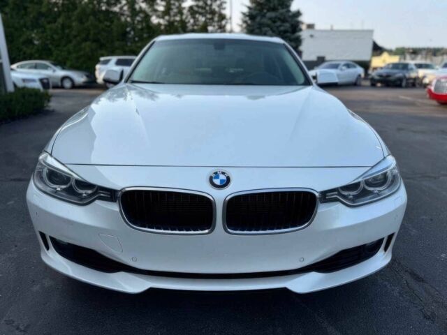 Белый БМВ 3 Серия, объемом двигателя 3 л и пробегом 78 тыс. км за 4500 $, фото 1 на Automoto.ua