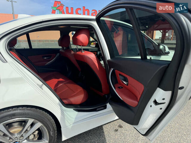 Белый БМВ 3 Серия, объемом двигателя 2 л и пробегом 155 тыс. км за 13299 $, фото 7 на Automoto.ua