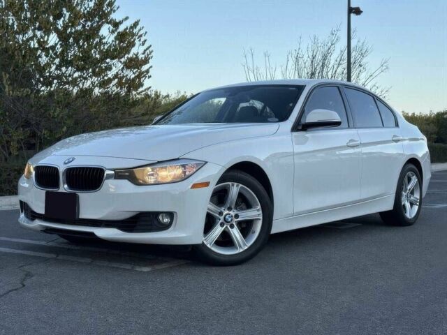 Белый БМВ 3 Серия, объемом двигателя 2 л и пробегом 77 тыс. км за 3100 $, фото 2 на Automoto.ua