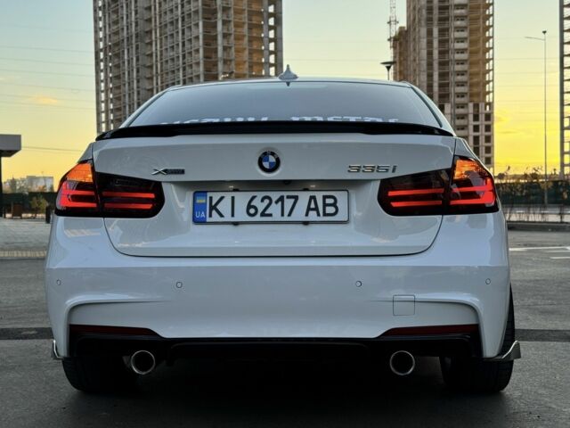 Білий БМВ 3 Серія, об'ємом двигуна 3 л та пробігом 178 тис. км за 18000 $, фото 7 на Automoto.ua