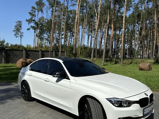 Белый БМВ 3 Серия, объемом двигателя 2 л и пробегом 145 тыс. км за 13300 $, фото 4 на Automoto.ua