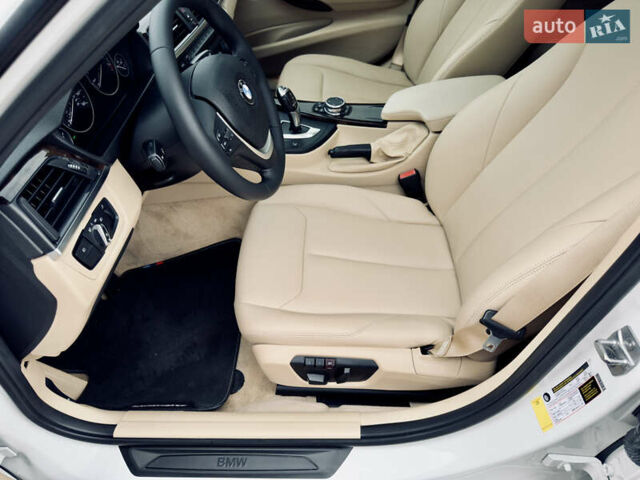 Белый БМВ 3 Серия, объемом двигателя 2 л и пробегом 122 тыс. км за 17700 $, фото 17 на Automoto.ua