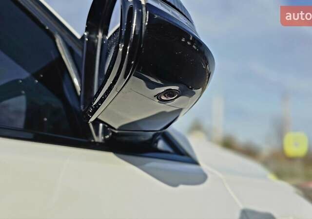 Белый БМВ 3 Серия, объемом двигателя 2 л и пробегом 184 тыс. км за 16900 $, фото 12 на Automoto.ua