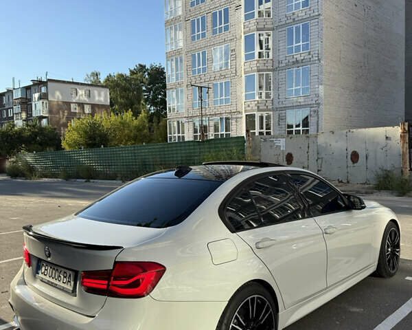 Белый БМВ 3 Серия, объемом двигателя 2 л и пробегом 135 тыс. км за 17300 $, фото 12 на Automoto.ua