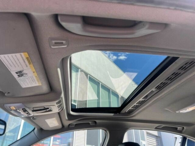 Білий БМВ 3 Серія, об'ємом двигуна 2 л та пробігом 71 тис. км за 4800 $, фото 8 на Automoto.ua