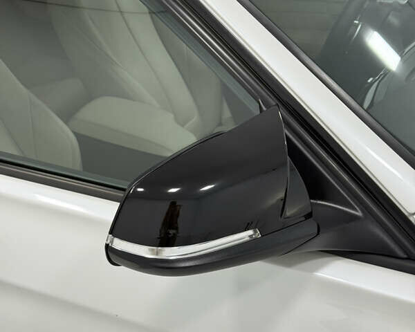 Белый БМВ 3 Серия, объемом двигателя 2 л и пробегом 105 тыс. км за 15900 $, фото 15 на Automoto.ua