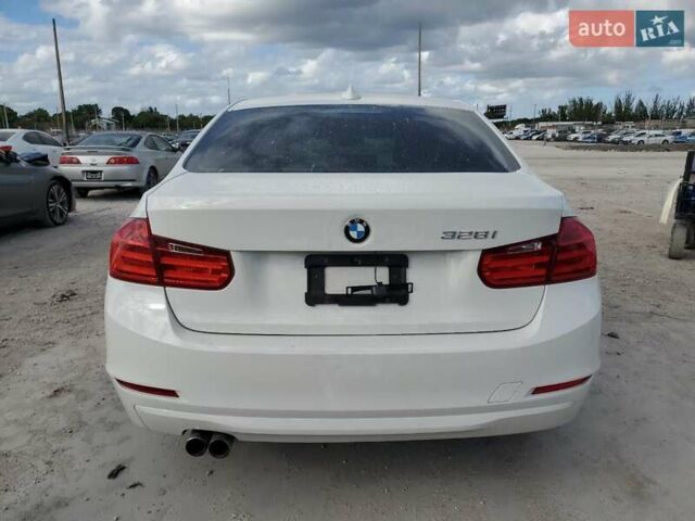 Белый БМВ 3 Серия, объемом двигателя 2 л и пробегом 141 тыс. км за 2000 $, фото 5 на Automoto.ua
